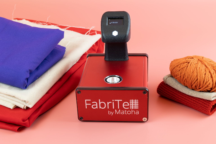 FabriTell textile ID device